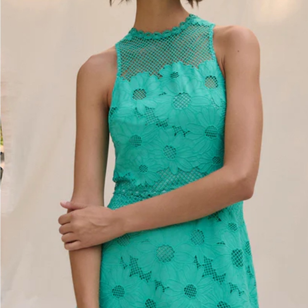 Elegant Green Lace Dress
